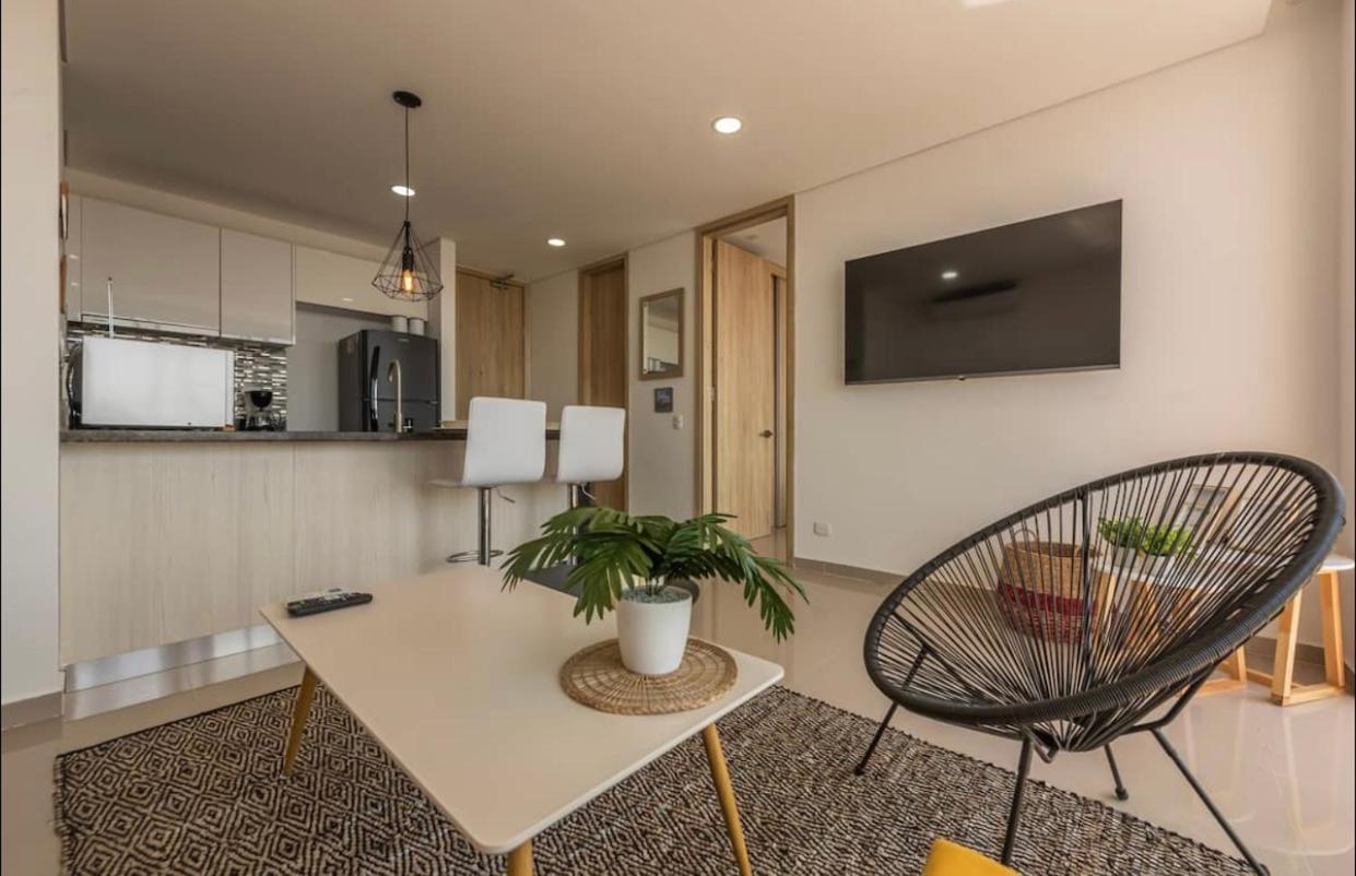 Espectacular Apartamento Con Excelente Vista Cabrero Marina Club Apartment