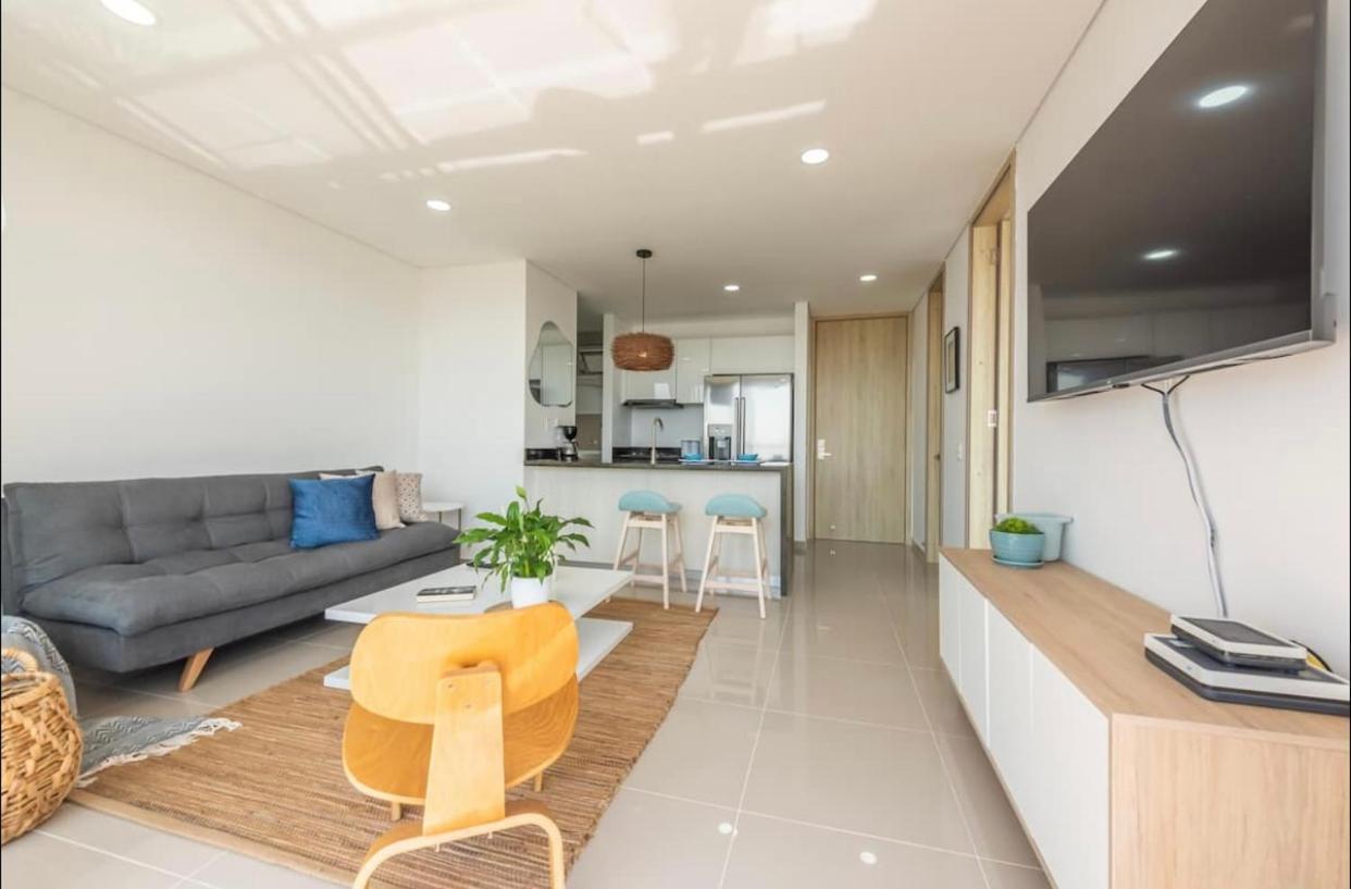 Espectacular Apartamento Con Excelente Vista Cabrero Marina Club