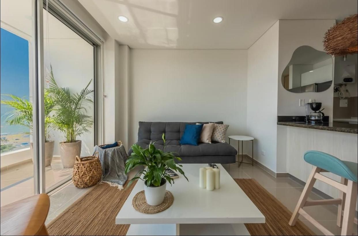 Espectacular Apartamento Con Excelente Vista Cabrero Marina Club
