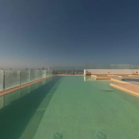 Espectacular Apartamento Con Excelente Vista Cabrero Marina Club Apartment *