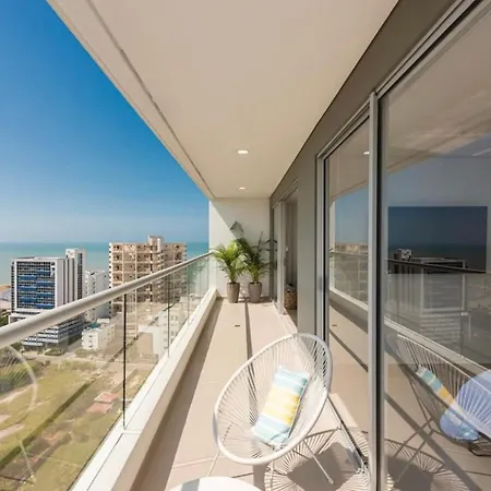 Espectacular Apartamento Con Excelente Vista Cabrero Marina Club Apartment