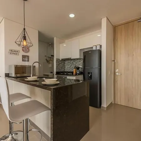 Espectacular Apartamento Con Excelente Vista Cabrero Marina Club Apartment
