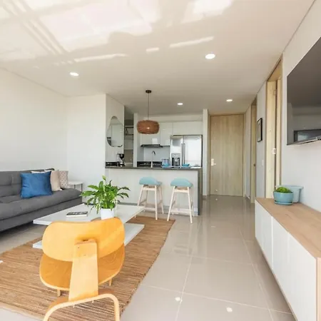 Espectacular Apartamento Con Excelente Vista Cabrero Marina Club