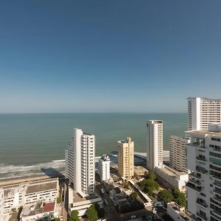 Espectacular Apartamento Con Excelente Vista Cabrero Marina Club