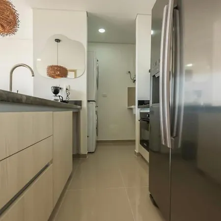 Espectacular Apartamento Con Excelente Vista Cabrero Marina Club *